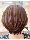 ショートボブ