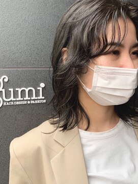 グミ(gumi) *gumi*オリーブアッシュ×前髪パーマ