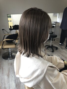 シキ(C key) 透明感