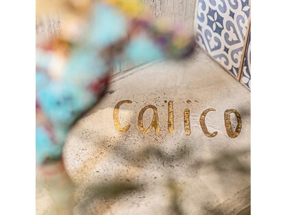 キャリコ(calico)の写真