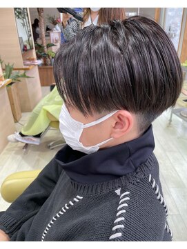 シュウ 安城店(Shu) 刈り上げセンターパート