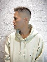 ラフ バイ マグ 南松本(R.A.F. by Mag)&nbsp;30代40代メンズ刈り上げフェードスタイルかき上げ短髪ワイルド