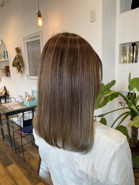 ソンリエ 青竹店(SONRiE) ベージュバレイヤージュ