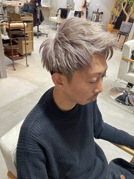 ブルー(BLUE.) ホワイトベージュカラー