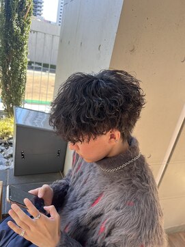 アイズ 海老名(AIZU) 波巻きスパイラルパーマ 波巻きパーマ メンズパーマ