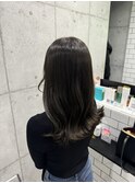 オリーブグレージュ