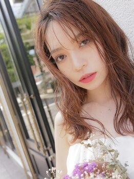 美容室 アドン(Adorn)の写真/大人女性必見！紫外線によるダメージや白髪などのお悩みを解決♪髪質を見極め丁寧に施術いたします♪