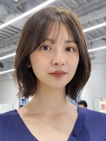 オーラ オモテサンドウ(Aura omotesando)&nbsp;透明感カラー×ワンカールで可愛いレイヤーボブ