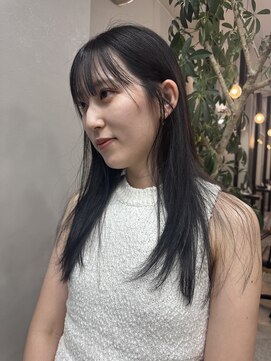 ダイアモンドリリーキートス(Diamond Lily kiitos) ミディアムヘア/暗めカラー/一宮/レイヤー/地毛風カラー