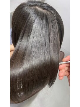 ライア 下北沢(laia) 艶々ボブ【髪質改善 下北沢 マンツーマン トリートメント】