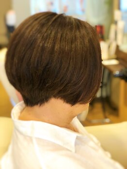 ヴィサージュロカ(VISAGE Loca)の写真/パサつき・ごわつきとサヨナラ!髪の内部から潤う極上の艶髪へ。