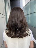 【小宮涼太】赤みが気になる人にオススメ!オリーブベージュ