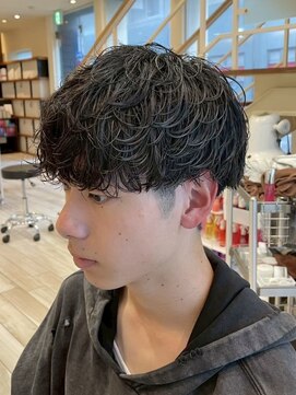 横須賀波巻きスパイラルパーマ緩めツイストスパイラルパーマ