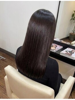 ライフ(LifE.)の写真/【マンツーマン施術】カウンセリングからお仕上げまで、ベテランスタイリストが専属で対応◎
