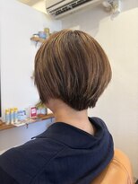 スノウ(snow)&nbsp;ふつうなボブな白髪ぼかし