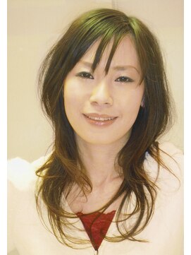 セブンフィズ(SEVEN fizz) くせ毛みたいな繊細ウェーブ