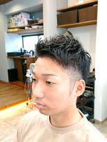 メンズヘアーモネ(men's hair MONE)&nbsp;ソフモヒ風・黒髪アップバング