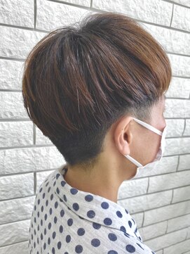 ビューティー シャレンド 好感度◎でスタイリング簡単♪刈り上げマッシュ