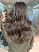 ヨロ 小岩(YOLO) ハイライトカラーミルクティーベージュケアブリーチダブルカラー