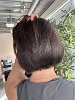 ヘアースタジオゼン アドバンス(hair studio Zen advance) 白髪ぼかしハイライト/切りっぱなしボブ/30代40代50代スタイル