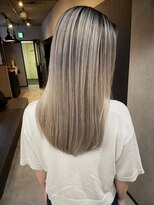 サニー 渋谷(SUNNY) バレイヤージュ、ハイライト、レイヤーロング、グレーベージュ