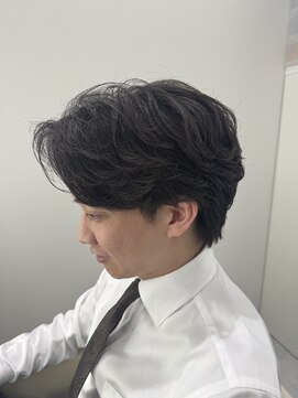 テイス 新宿(TACE) スペインカール/スパイキーショート/ブルーブラック/新宿]