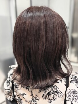 ヘアースタジオ ジェイワン(hair studio J ONE) 20代30代40代50代アッシュグレー　ミディアムボブゆるウェーブ