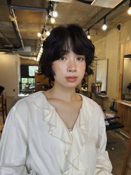 ヒュージ 表参道(huge) レイヤーボブ/ウルフ/ニュアンスパーマ/顔周りカット20代30代