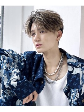 ゴールドシブヤ(GOALD SHIBUYA) フェザーショート