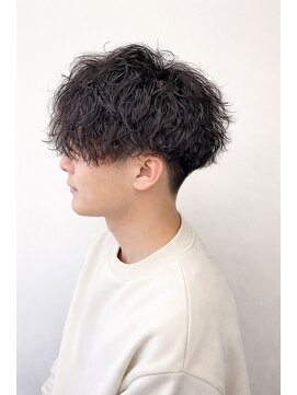 フラグス(FLAGS) メンズカット×ツイストスパイラルパーマ×黒髪パーマ