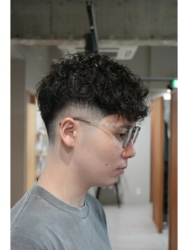 ピークス 藤沢店(Peaks) スペインカール|藤沢メンズカット