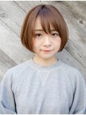 ショートボブ アッシュカラー  流しバング