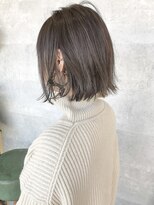 イット(it.)&nbsp;【it.】馴染むハイライト×外ハネボブ