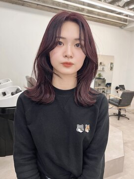 シーン(SCEN) くびれヘア ピンクブラウン レイヤーカット