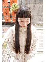 シィーム(cime)&nbsp;前髪ぱっつんとスーパーロング