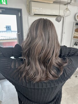 ジルブラン 京都(JIL BLAN) ハイライトバレイヤージュダブルカラーケアブリーチ20代30代