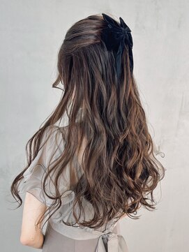 アイティーバイアルバム 八王子店(IT by ALBUM) 顔周りレイヤー韓国ヘアロング_ba525781