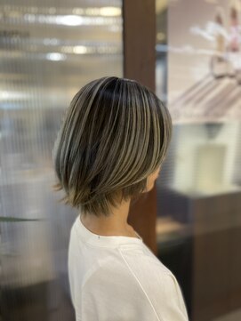 ビューティシモ 入間(Beautissimo) レイヤーボブ