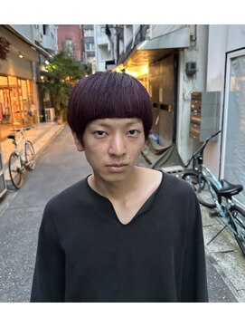 カノア(kanah) ボルドーカラー／モードショート