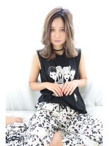 フェリシータ 緑地公園店(felicita)&nbsp;スポンテニアス☆彡フリンジバング×グラデーションかｒ－