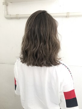 ナイン ヘアースタジオ(NINE Hair Studio) ブルーアッシュボブ