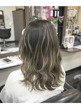 グランドヘアメイクノア(Grand Hair Make NOAH) バレイヤージュカラー