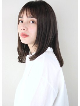 サーカス バイ ビュートリアム 青山(CIRCUS by BEAUTRIUM) ストレート　手入れ簡単　ミディアム　ミディアムヘア　さらさら