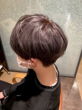 ネオンズ 南郷18丁目店(NEON´S) 【札幌白石　デザインカラー(ダブルカラー×イルミナカラー)ｔ】