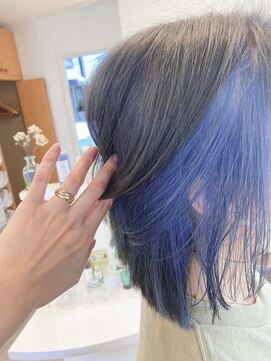 ヘアー バイ ミーズ(hair by Mii’s) インナーブルー