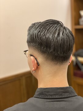 ヒロギンザバーバーショップ 新宿店(HIRO GINZA BARBER SHOP) 王道パートスタイル