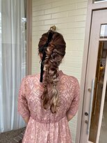 イーズ(ease.)&nbsp;ツイン編み下ろしアレンジ