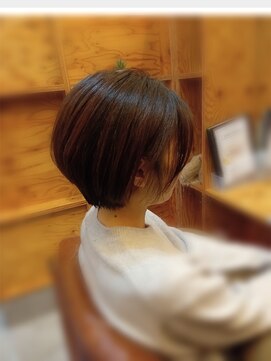 アドラーブル 長岡新保店(adorable) 30代40代大人可愛いショート小顔補正立体カット