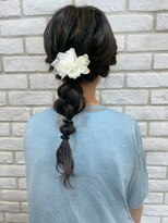 ルーテッド(Rooted)&nbsp;ローポニーアレンジ