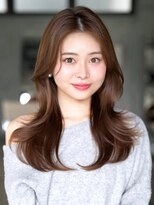 エインアンリー 明治神宮前(AIN.ANLY.)&nbsp;アッシュベージュくびれヘアモテ髪デザインカラー